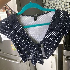 Cropped navy & white polka dot tank